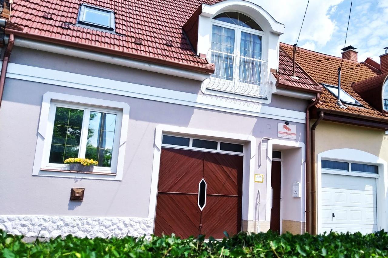 Csobogó Vendégház Eger Exterior foto